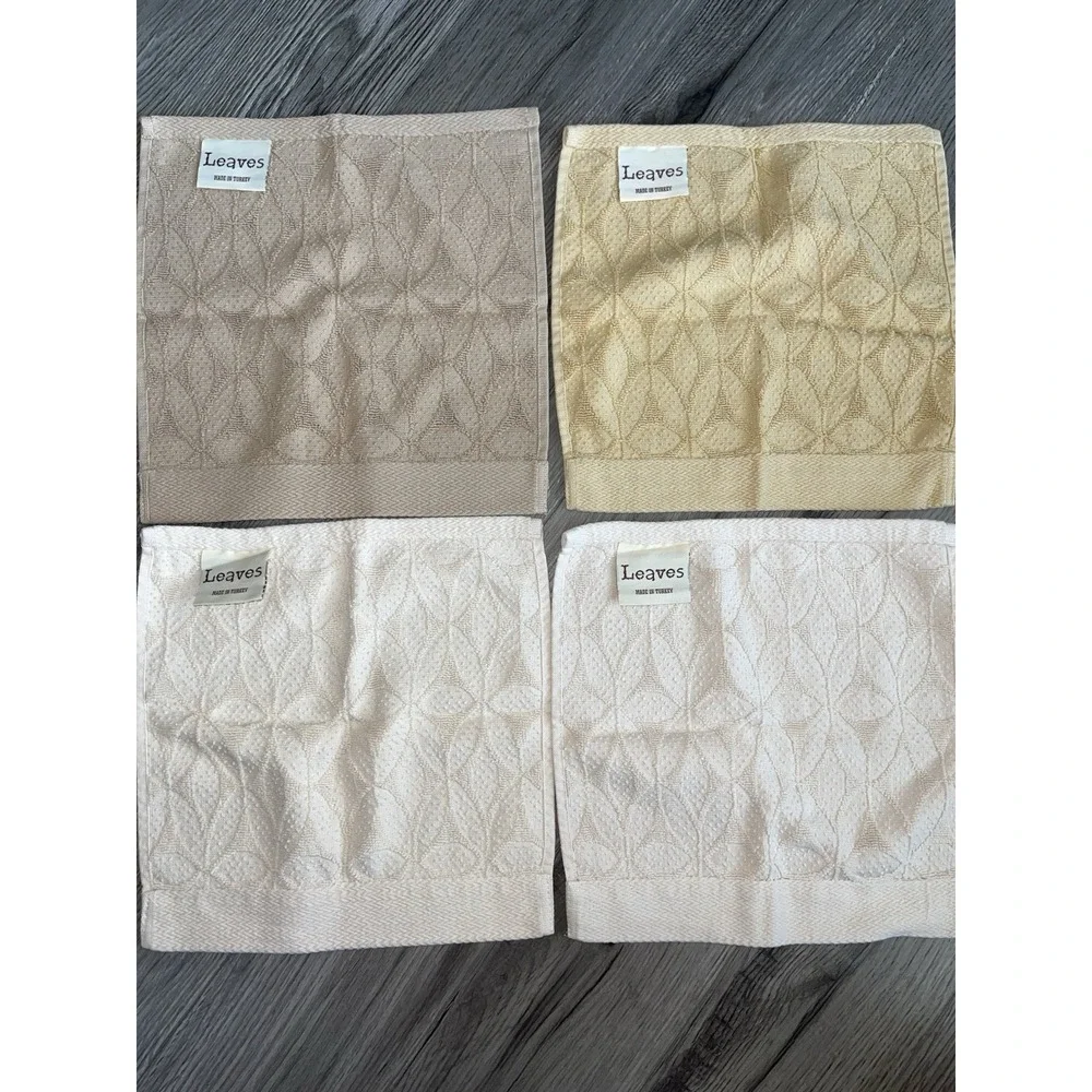 Vintage Made In Turkey 100%‎ Cotton LEAVES Brand Bath Towels (2) 4 Wash Cloths
